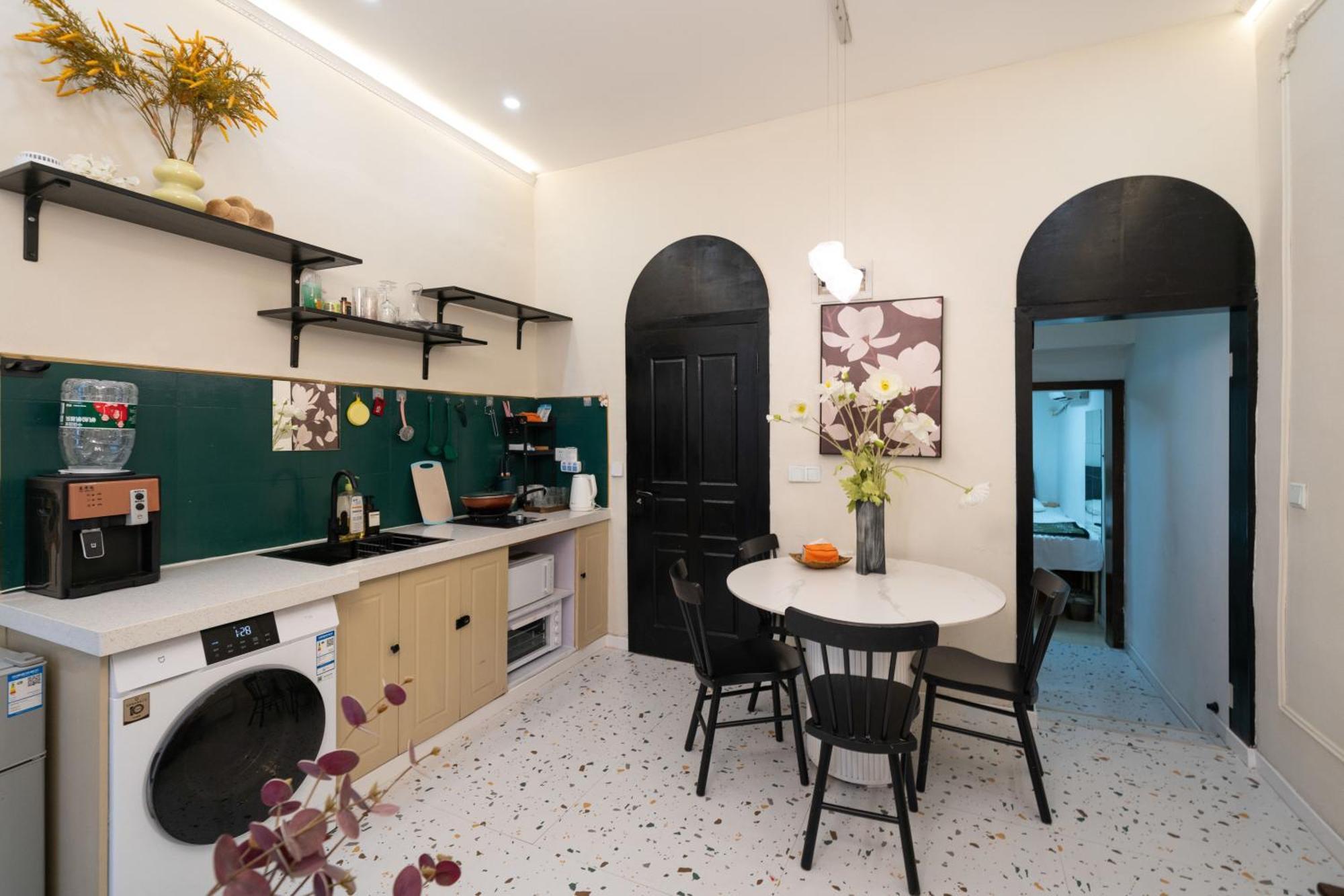 Shanghai Downtown Yi Du B&B - Near South Shaanxi Road Metro Station 600Meters Buitenkant foto